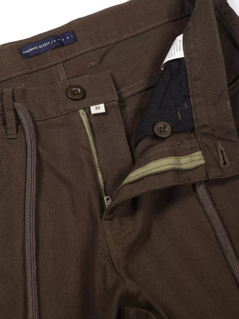 Thomas Scott Men Smart Slim Fit Mid-Rise Easy Wash Cargos Trousers