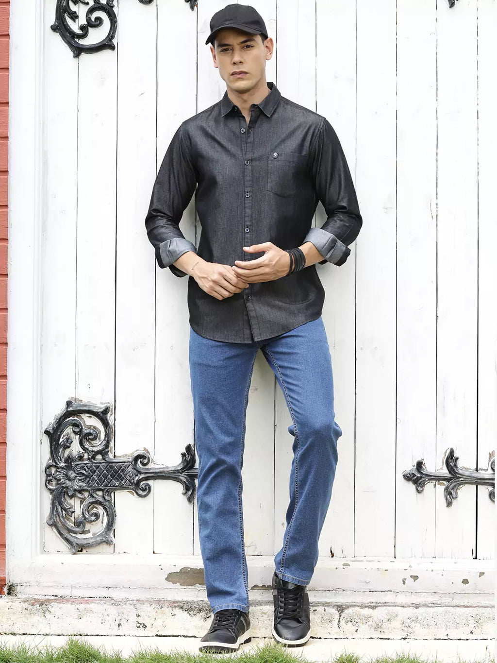Thomas Scott Men Solid Cotton Smart Slim Fit Opaque Casual Shirt