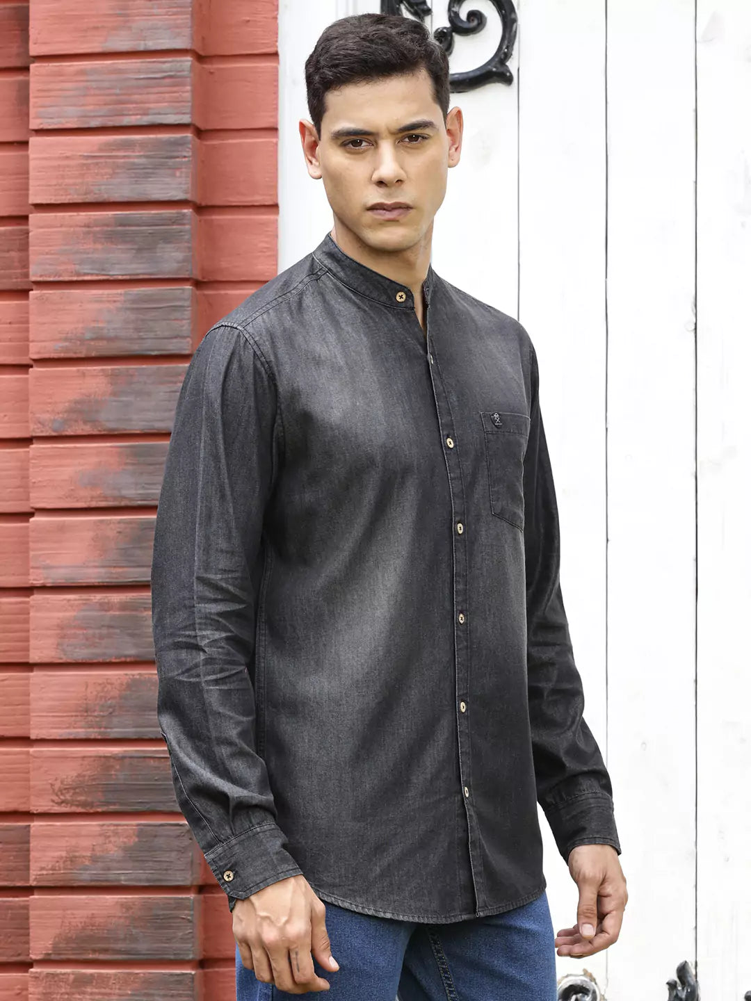 Thomas Scott Men Solid Cotton?Smart Slim Fit Opaque Casual Shirt