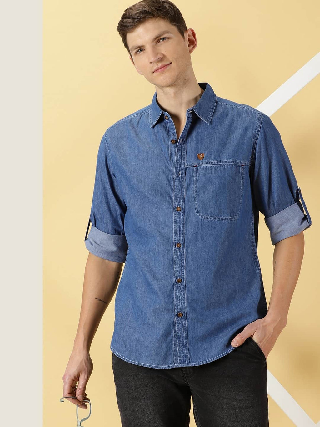 Thomas Scott Men Smart Slim Fit Spread Collar Pure Cotton Denim Casual Overdyed Shirt