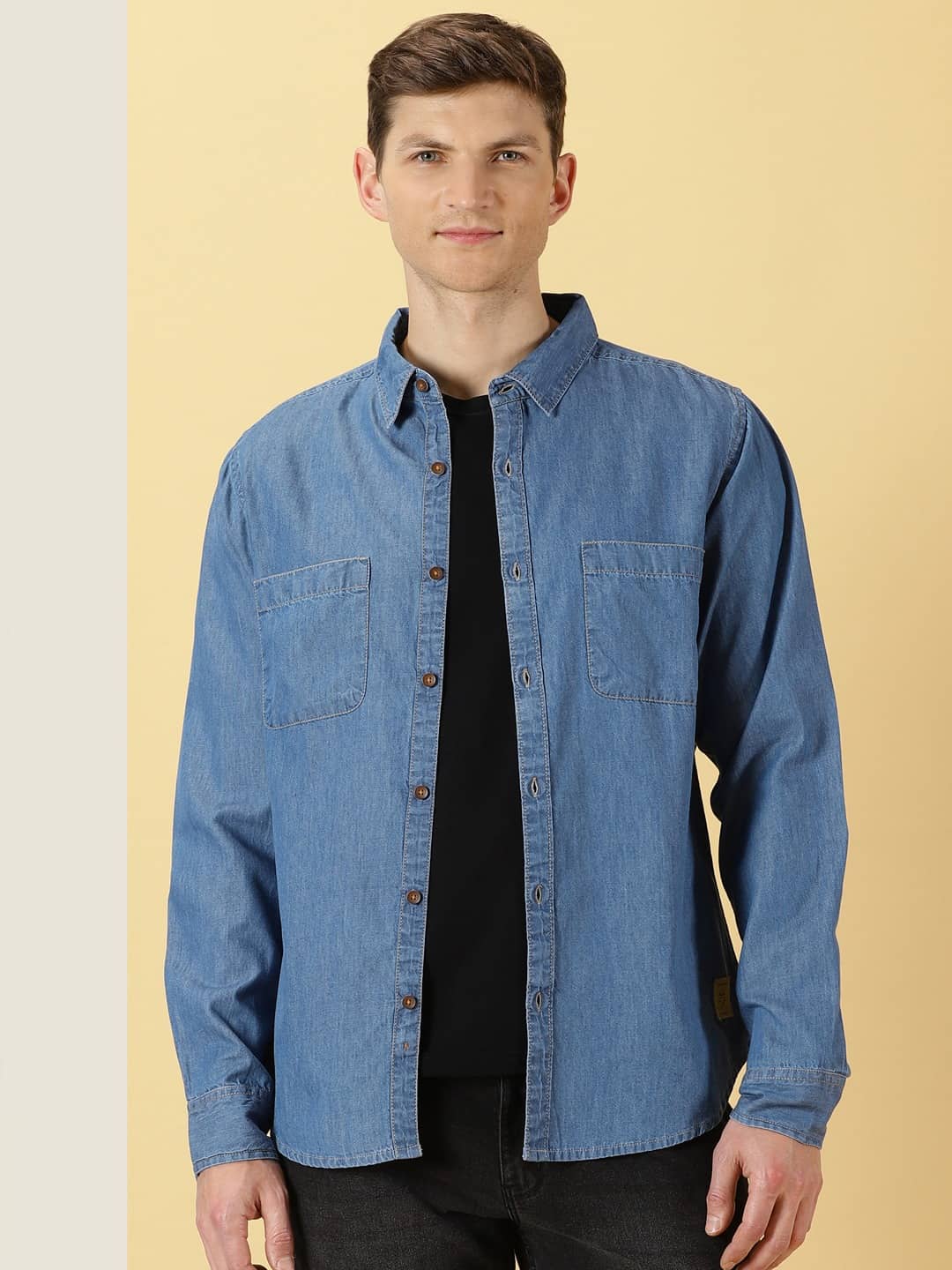 Thomas Scott Men Smart Slim Fit Denim Spread Collar Long Sleeves Cotton Casual Overdyed Shirt