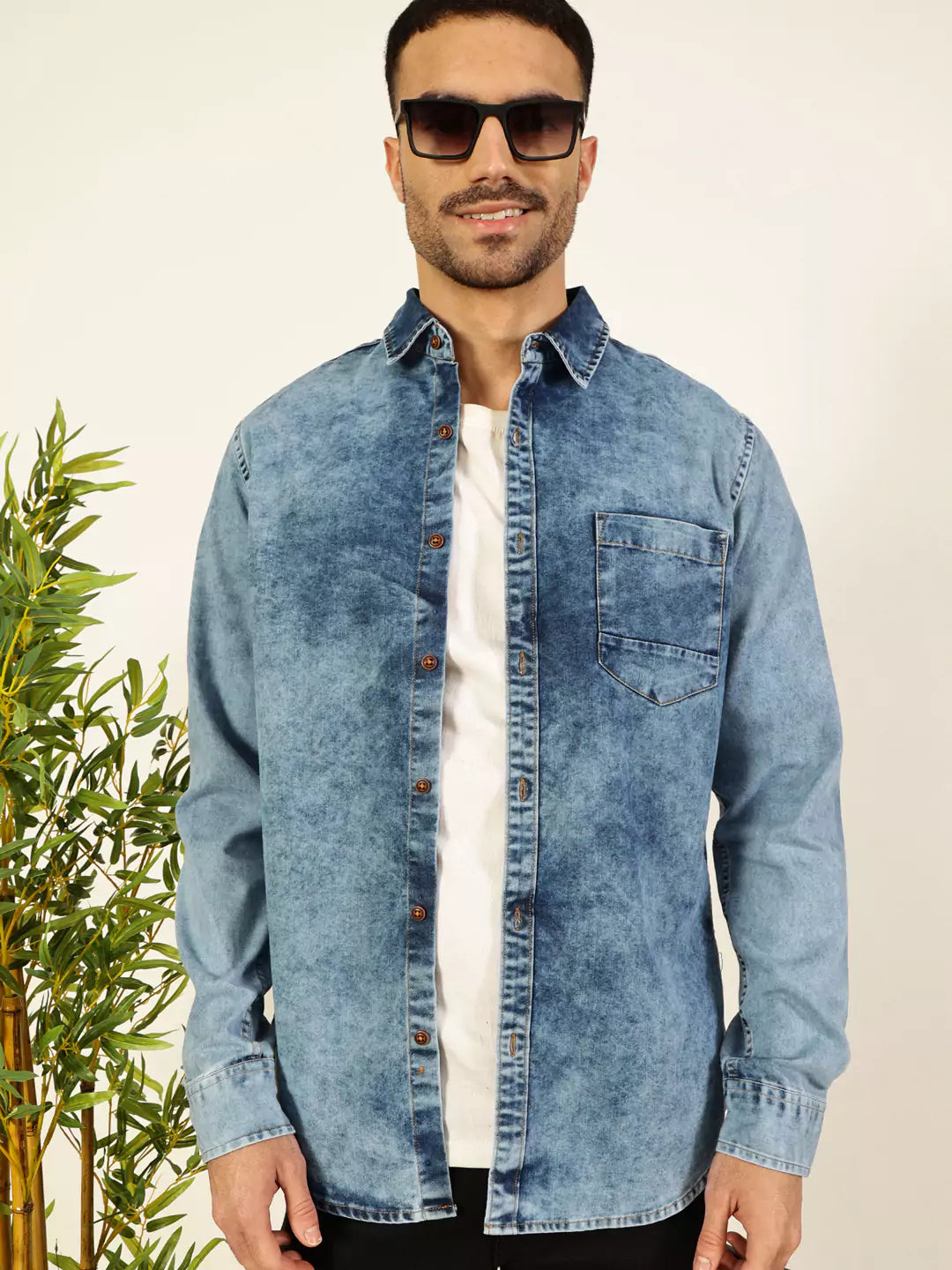 Thomas Scott Men Smart Slim Fit Faded Opaque Faded Casual Shirt