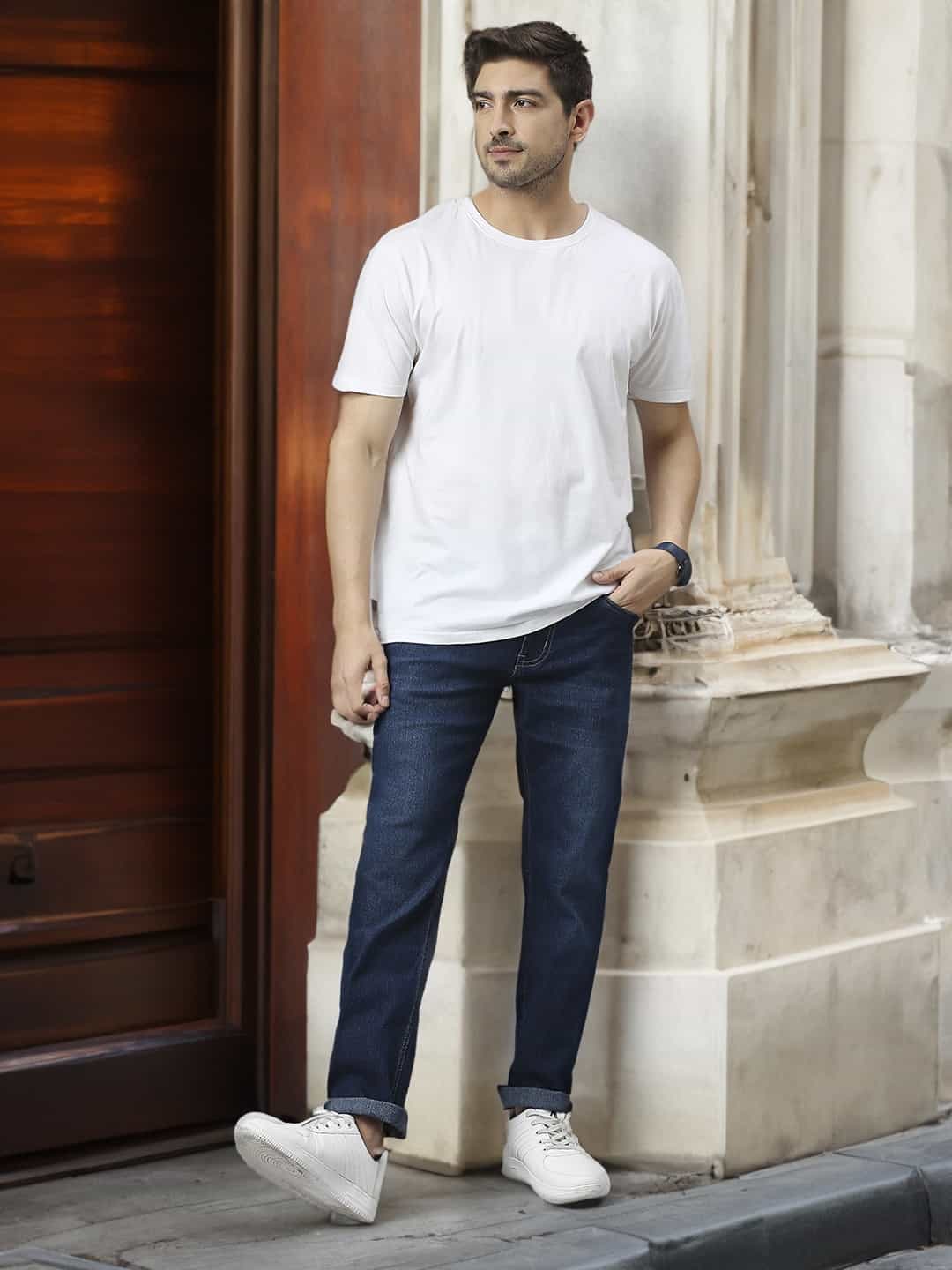 Thomas Scott Men Mid-Rise Classic Light Fade Stretchable Jeans