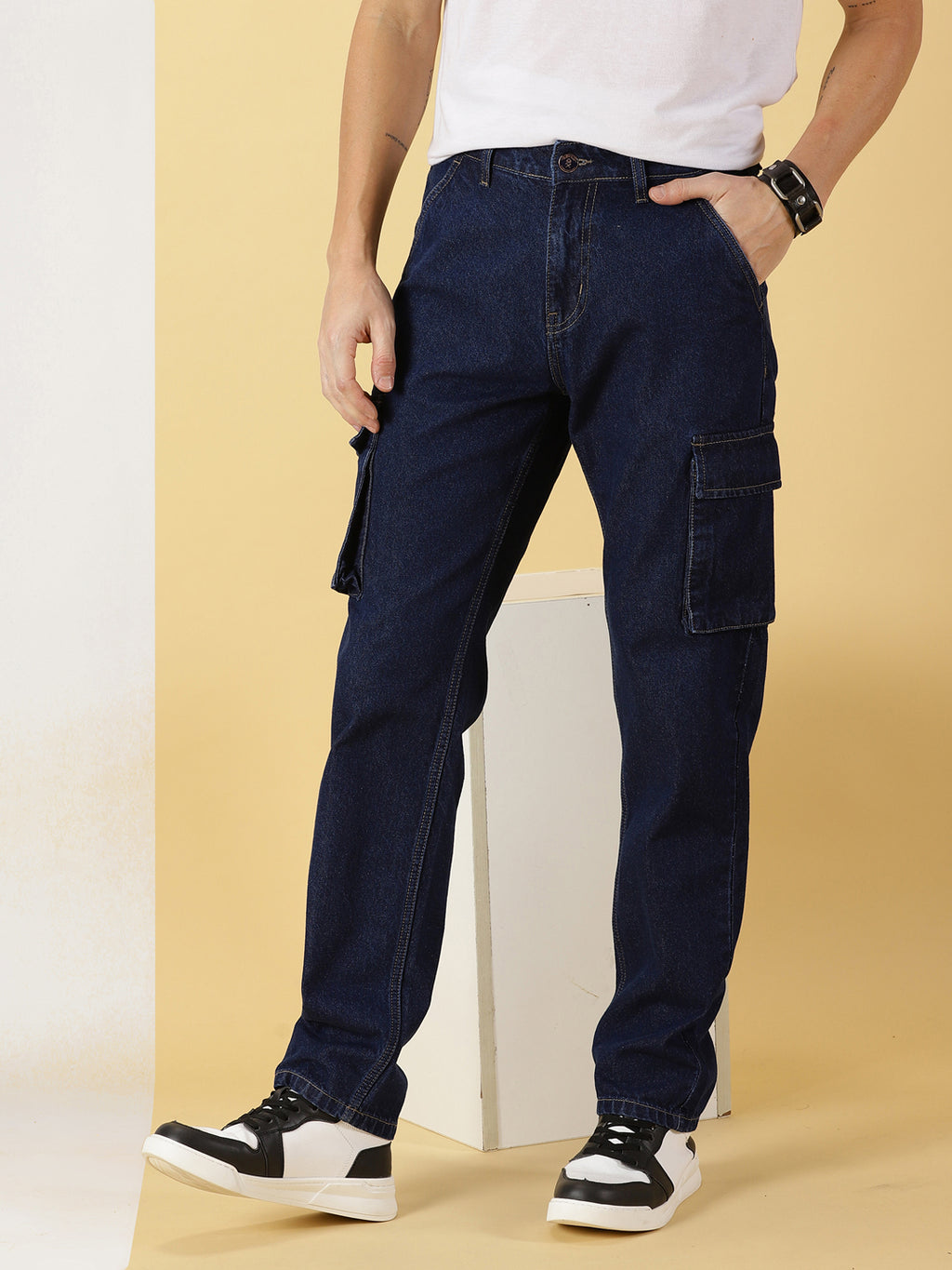 Thomas Scott Men Comfort Relaxed Fit Clean Look Pure Cotton Cargo Jeans