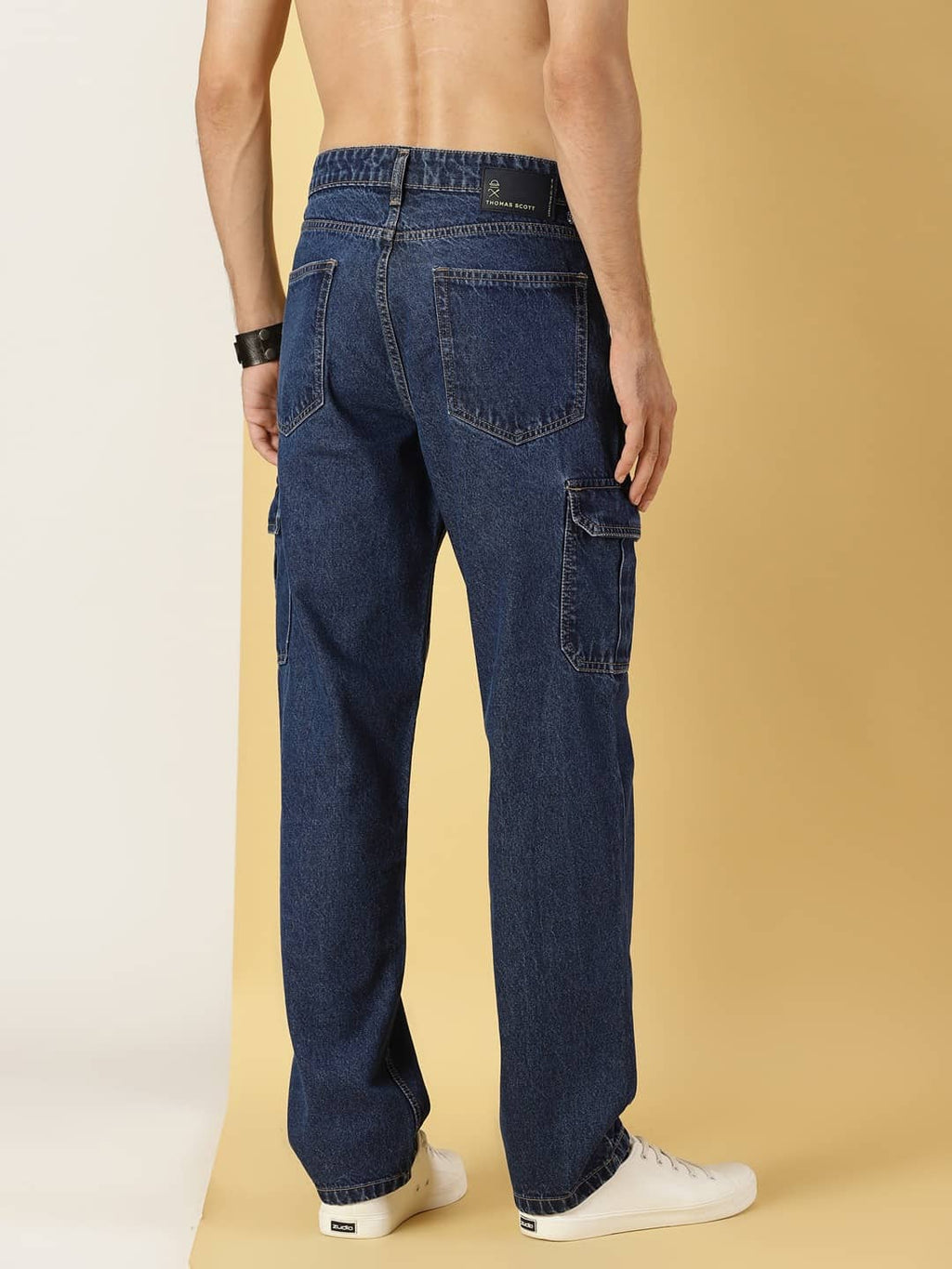 Thomas Scott Men Loose Relaxed Fit Mid-Rise Clean Look Cotton Jeans