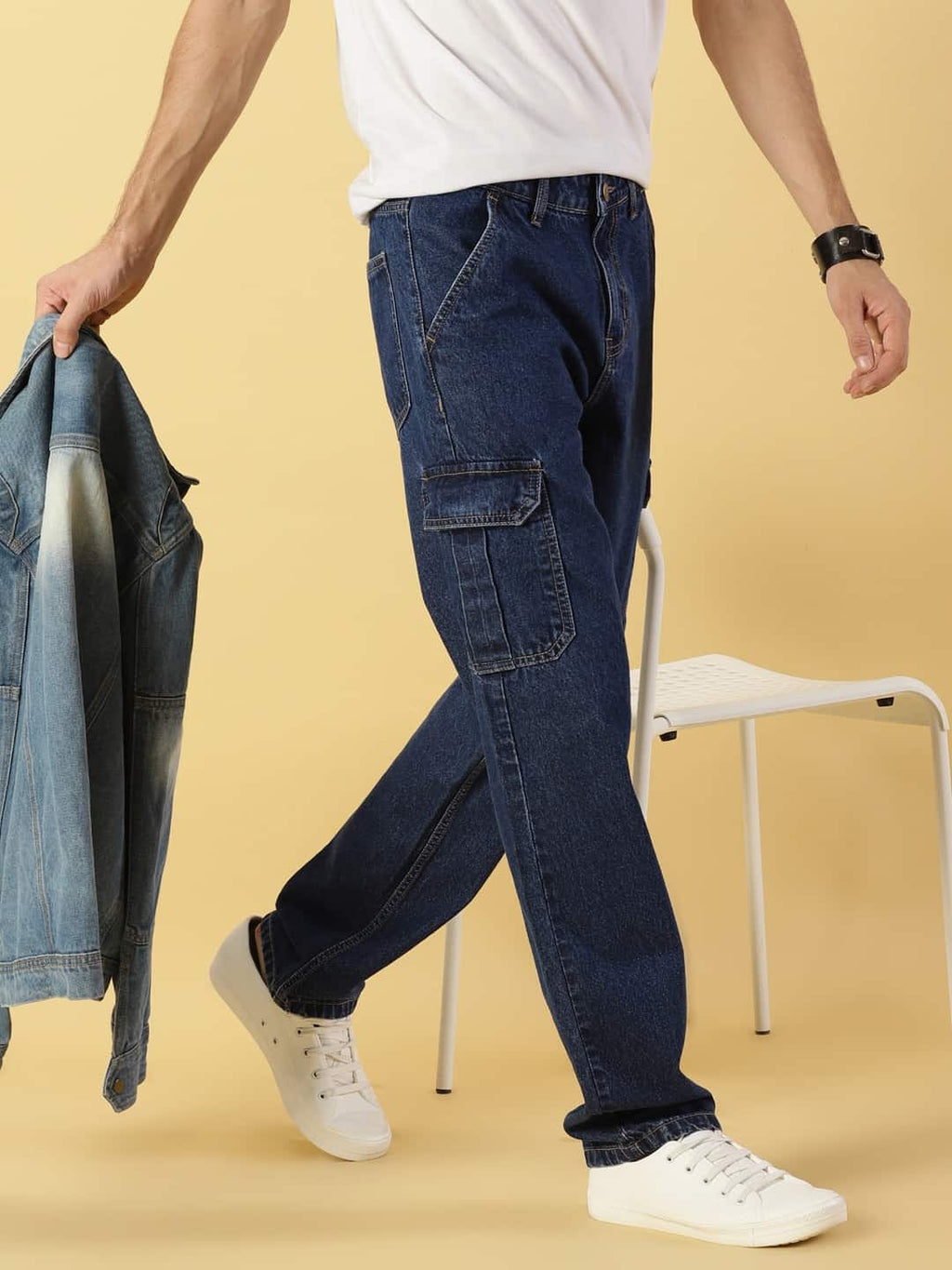 Thomas Scott Men Loose Relaxed Fit Mid-Rise Clean Look Cotton Jeans