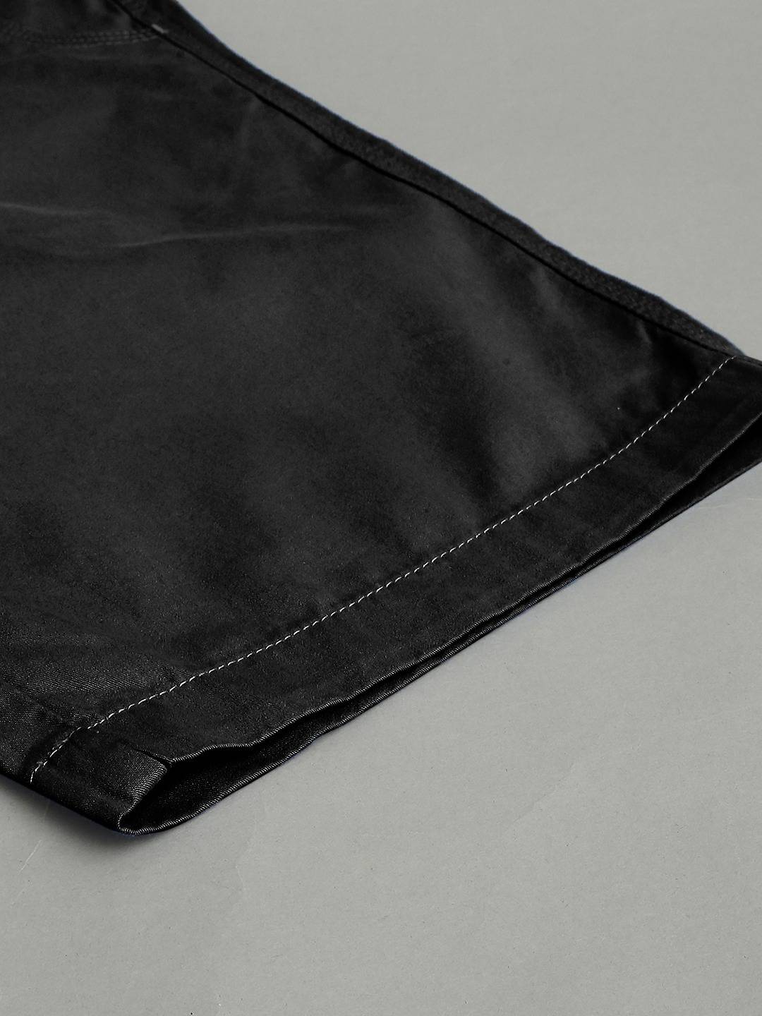 Thomas Scott Men Mid-Rise Slim Fit Shorts