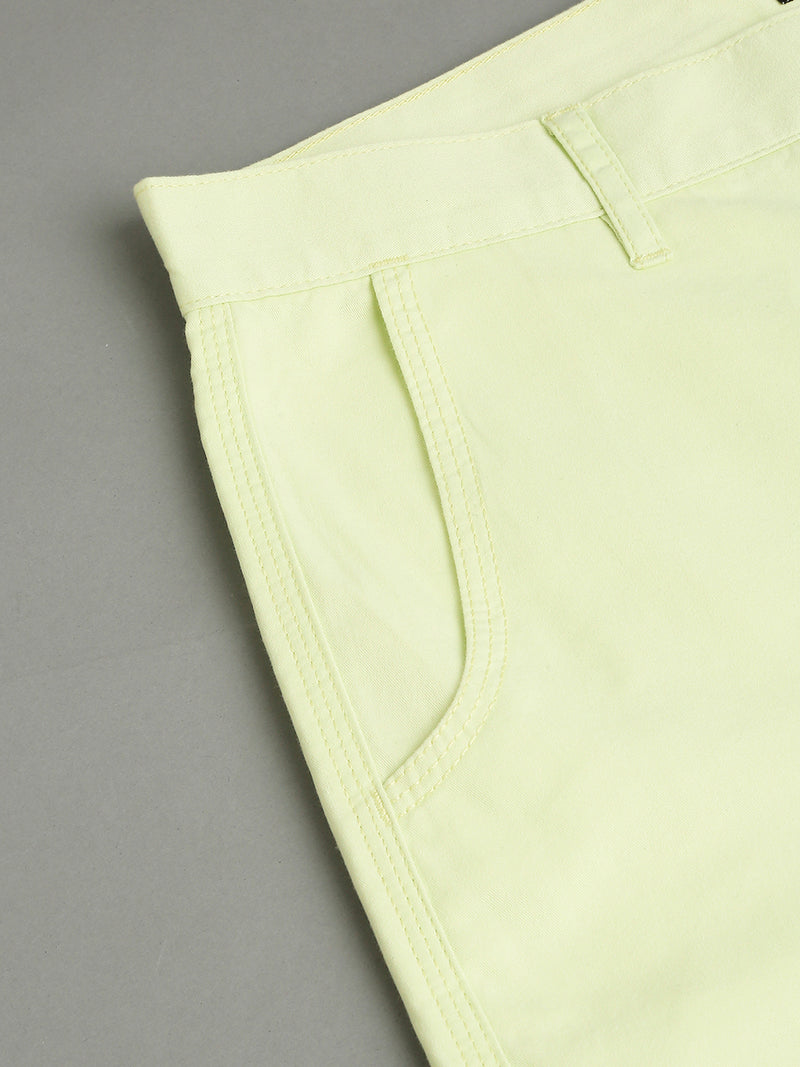 Thomas Scott Men Green Slim Fit Mid-Rise 100% Cotton Solid Woven Shorts