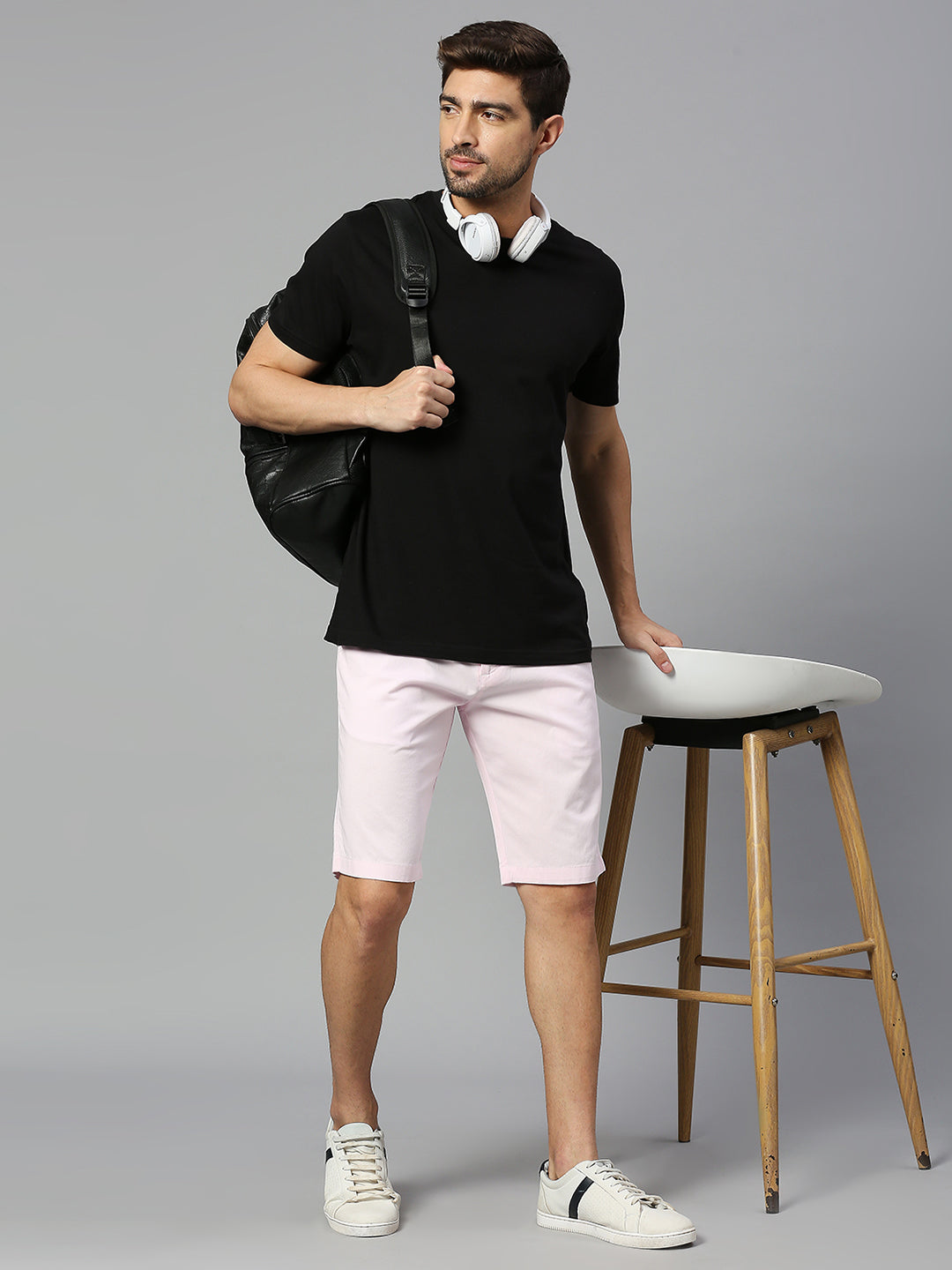 Thomas Scott Men Medium Pink Slim Fit Mid-Rise 100% Cotton Solid Woven Shorts