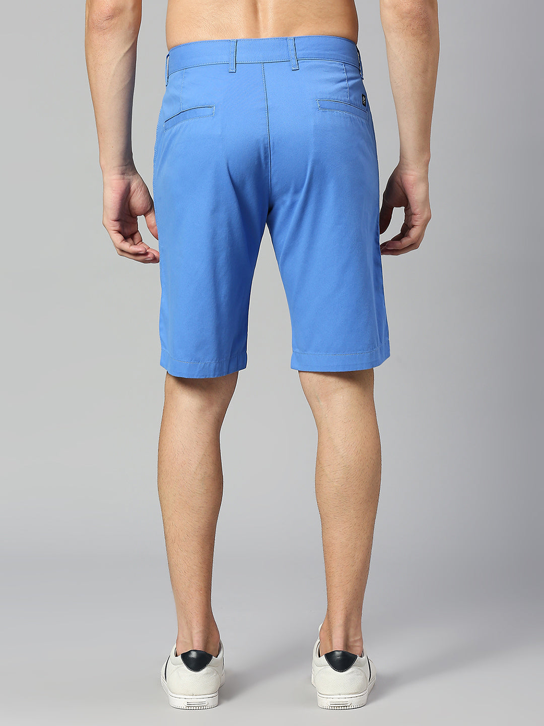 Thomas Scott Men Aqua Slim Fit Mid-Rise 100% Cotton Solid Woven Shorts