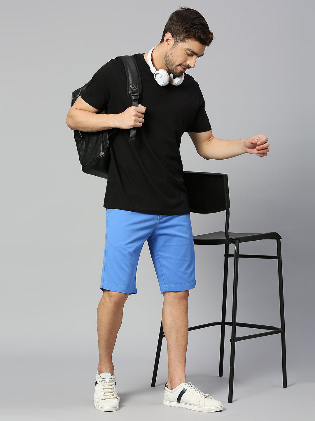 Thomas Scott Men Aqua Slim Fit Mid-Rise 100% Cotton Solid Woven Shorts