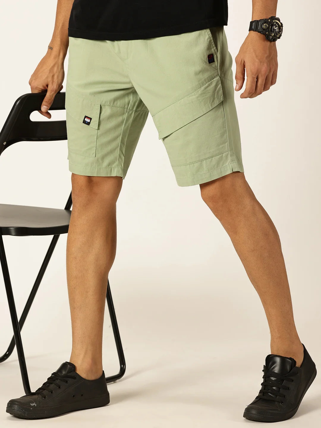 Thomas Scott Men Mid-Rise Cotton Shorts