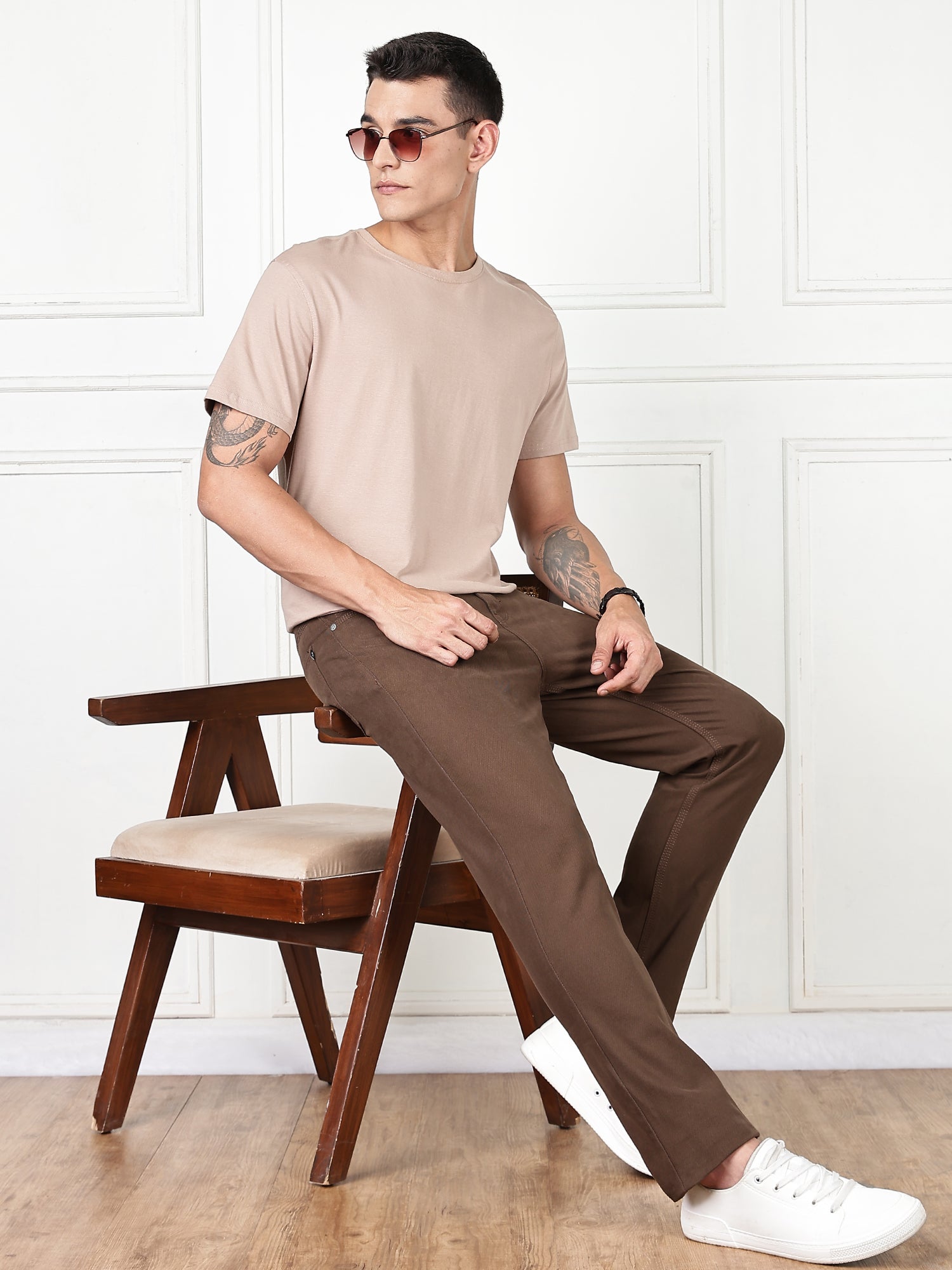 Thomas Scott Men Brown Mid-Rise Slim Fit Cotton Non Stretchable Jeans