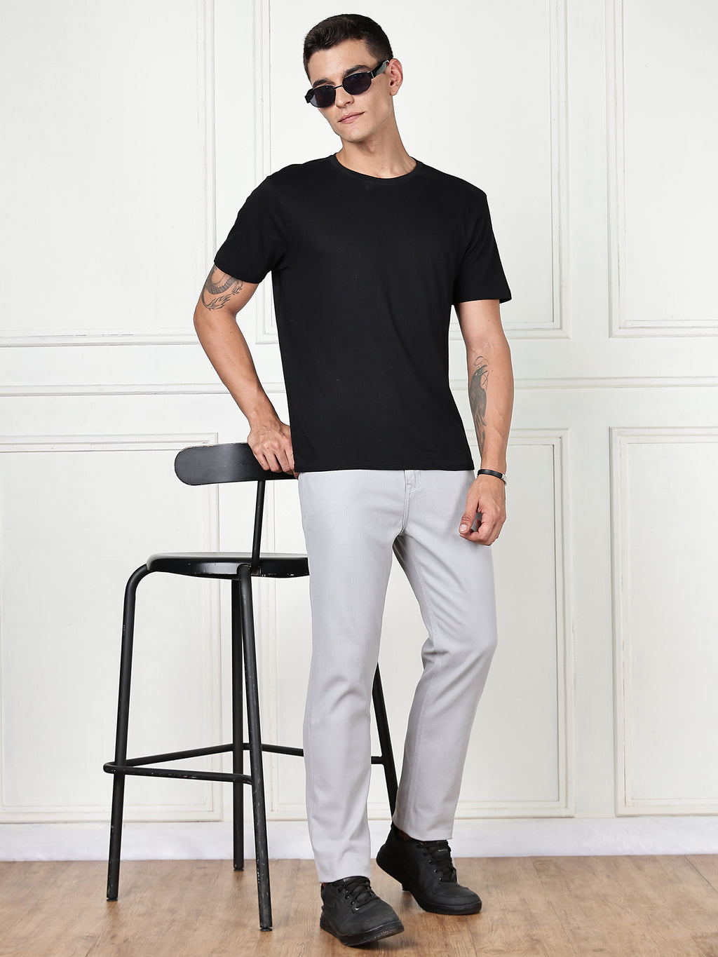 Thomas Scott Men Light Grey Mid-Rise Slim Fit Cotton Non Stretchable Jeans
