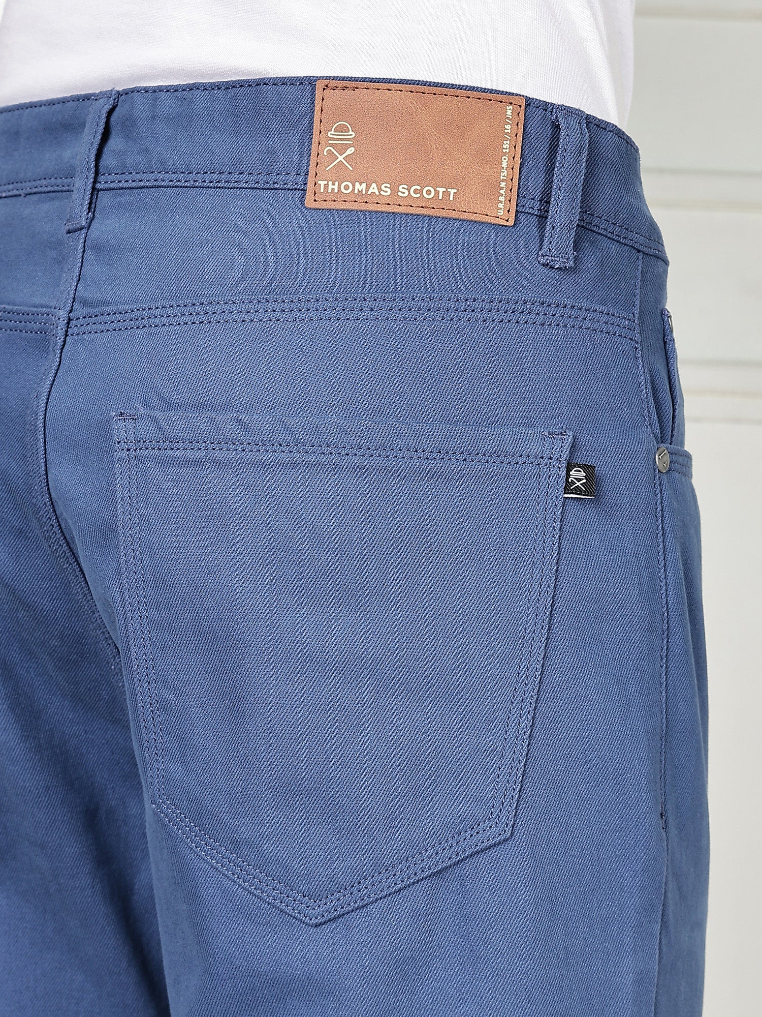 Thomas Scott Men Sky Blue Mid-Rise Slim Fit Cotton Non Stretchable Jeans
