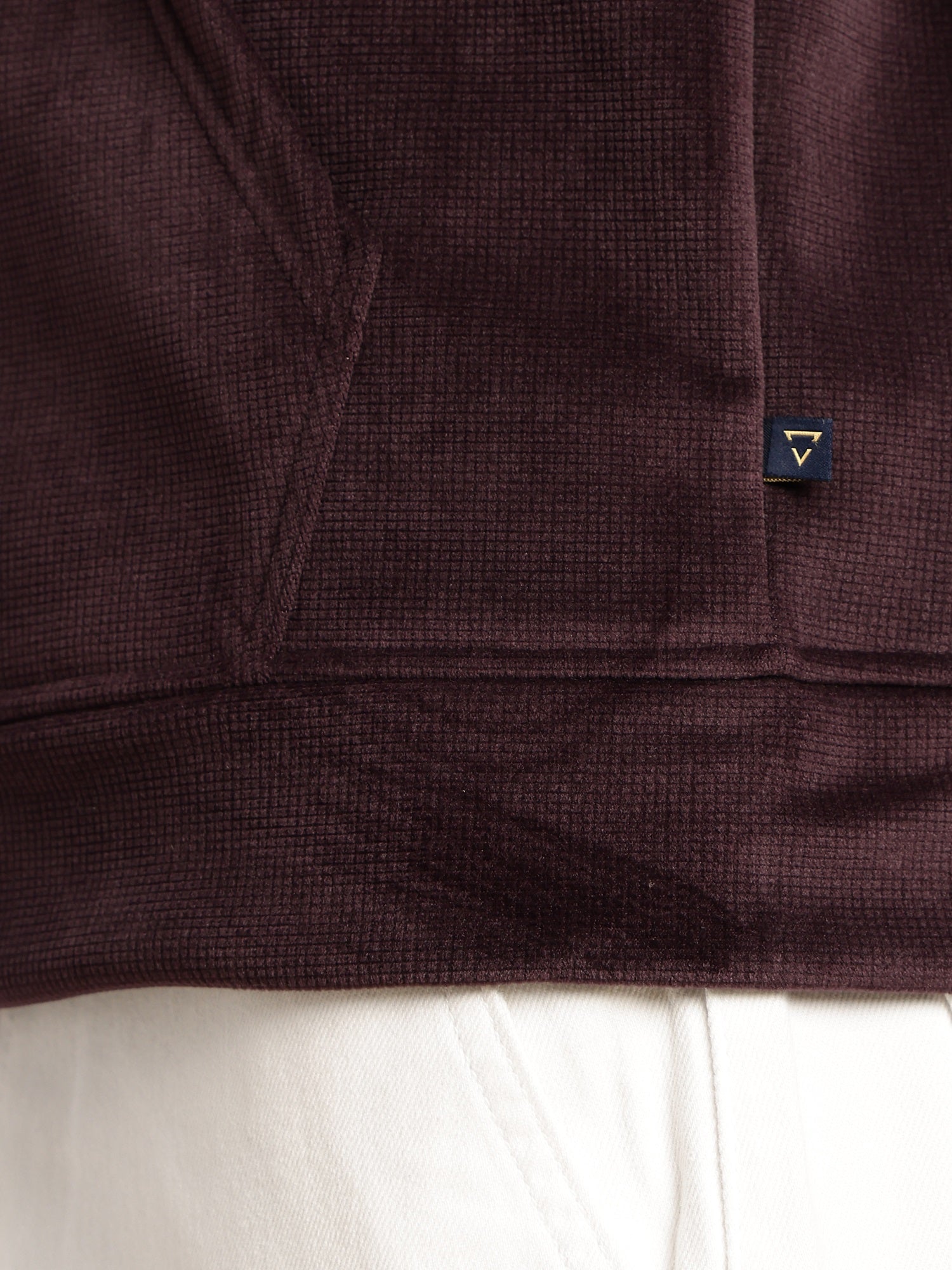 Thomas Scott Men Burgundy Regular Fit Long Sleeves Kangaroo Pocket Polyester Hoodie Sweatshirt