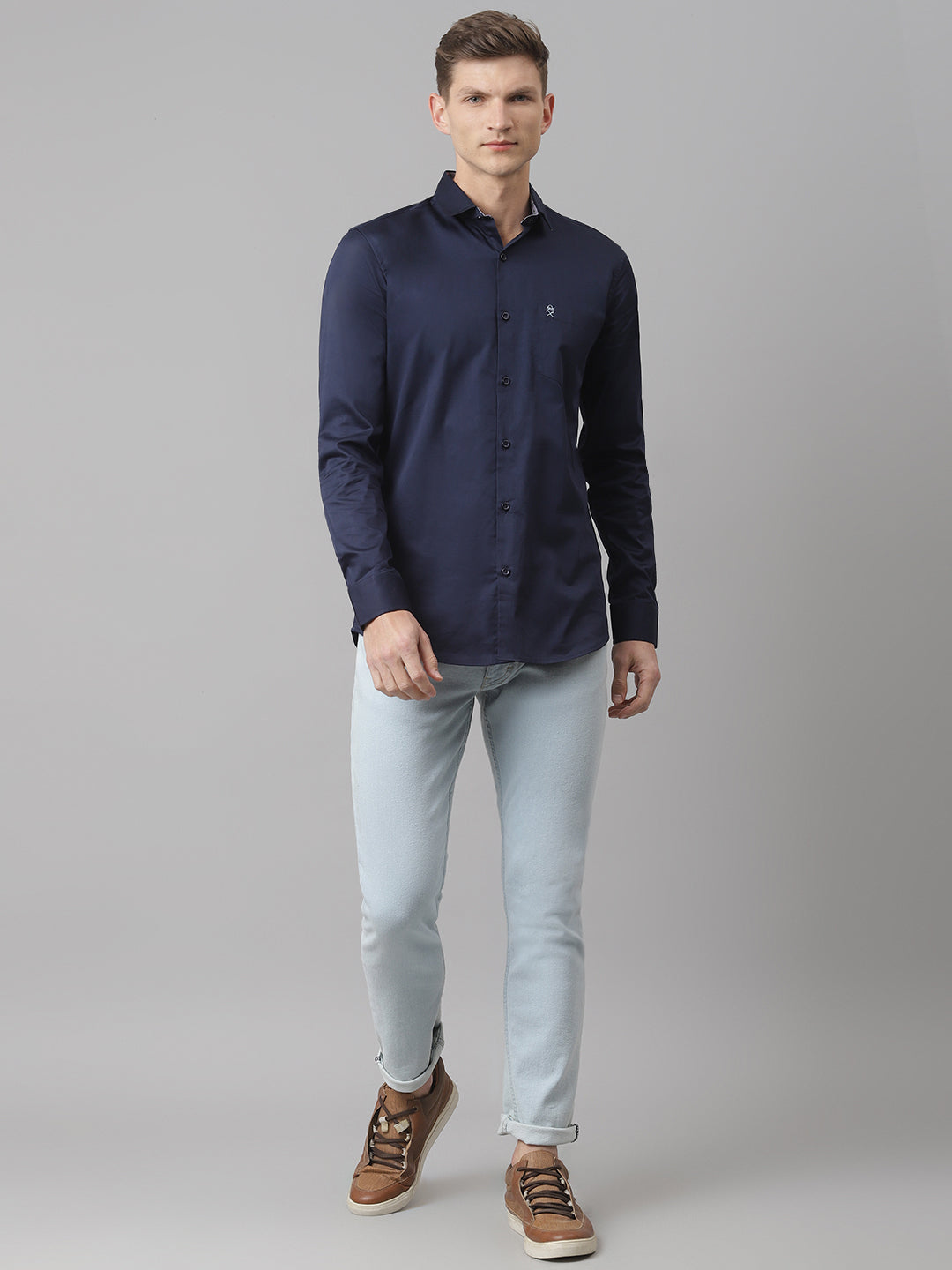 Thomas Scott Men Marine Relaxed Regular Fit Long Sleeves Cutaway Collar Solid Cotton Casual Shirt