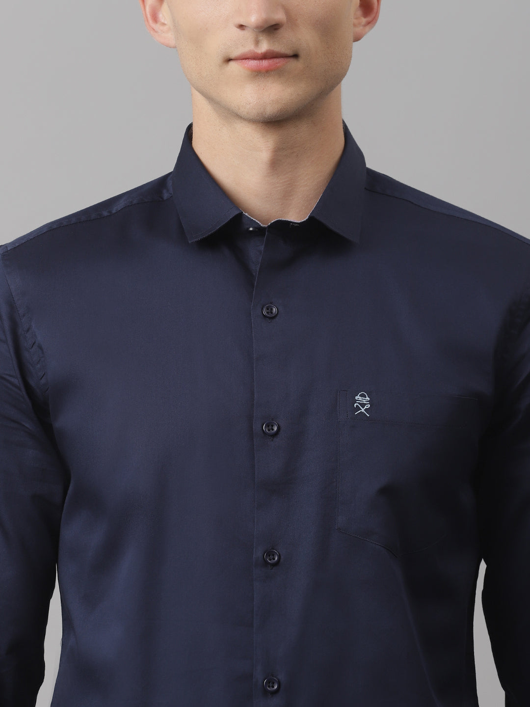 Thomas Scott Men Marine Relaxed Regular Fit Long Sleeves Cutaway Collar Solid Cotton Casual Shirt