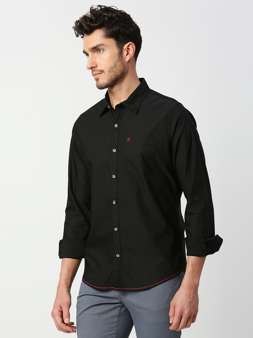 Thomas Scott Men Black Slim Fit Long Sleeves Spread Collar Solid Cotton Casual Shirt