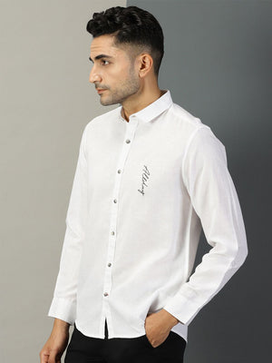 Thomas Scott Men White Classic Regular Fit Long Sleeves Spread Collar Typography Printed Cotton Linen Casual Shirt