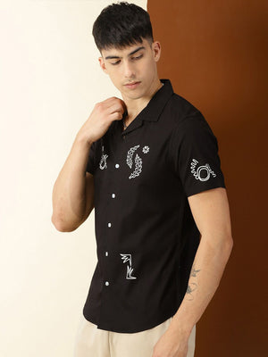 Thomas Scott Men Black Premium Short Sleeves Regular Fit Cuban Collar Conversational Printed Cotton Casual Shirt