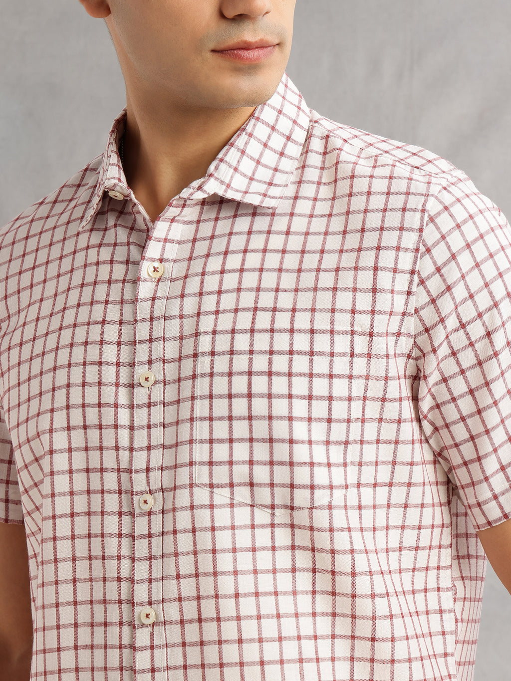 Thomas Scott Men Maroon Slim Fit Short Sleeves Spread Collar Gingham Checks Linen Casual Shirt