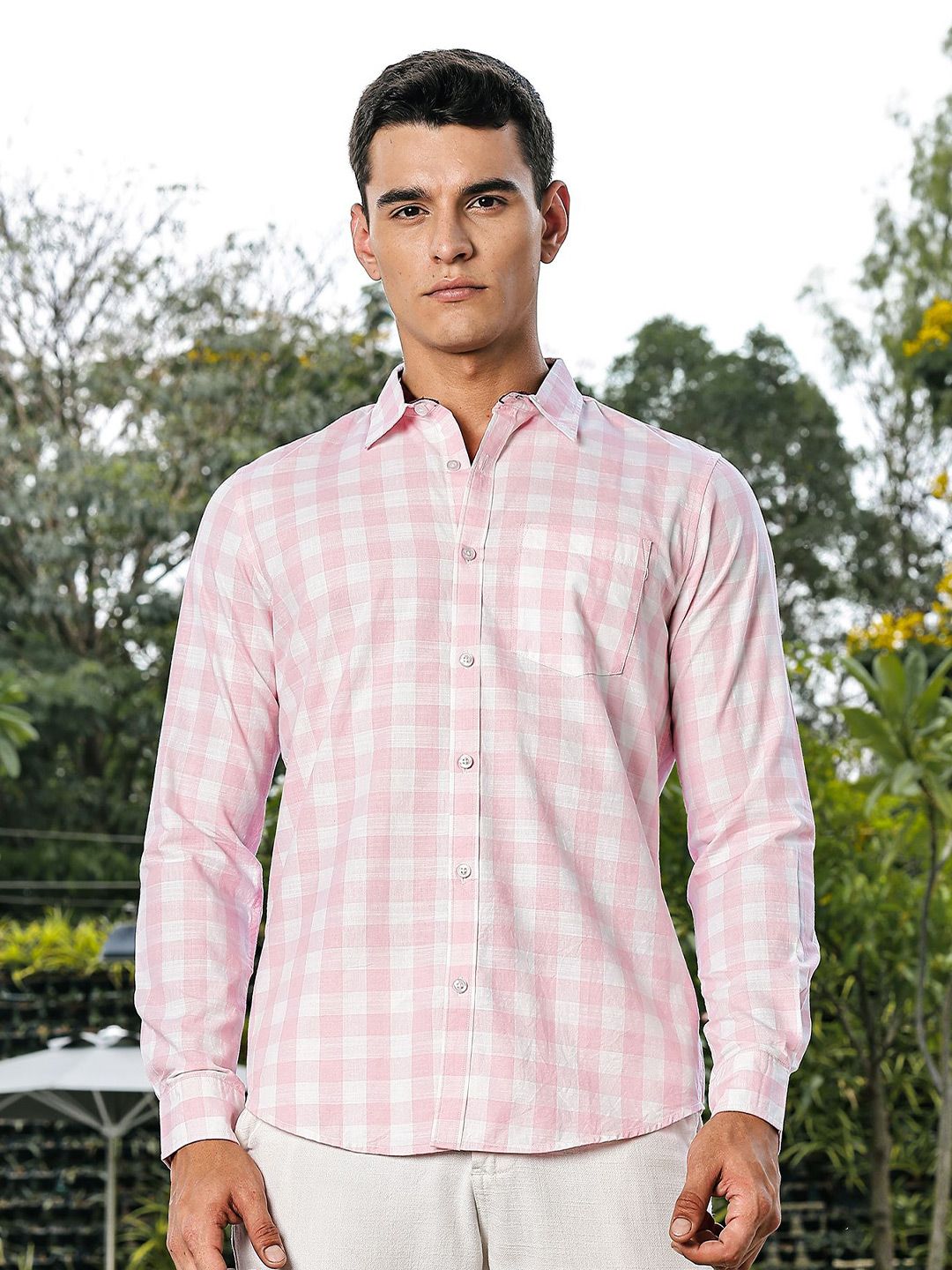 Pink Slim Fit Long Sleeves Tartan Checks Casual Shirt For Men