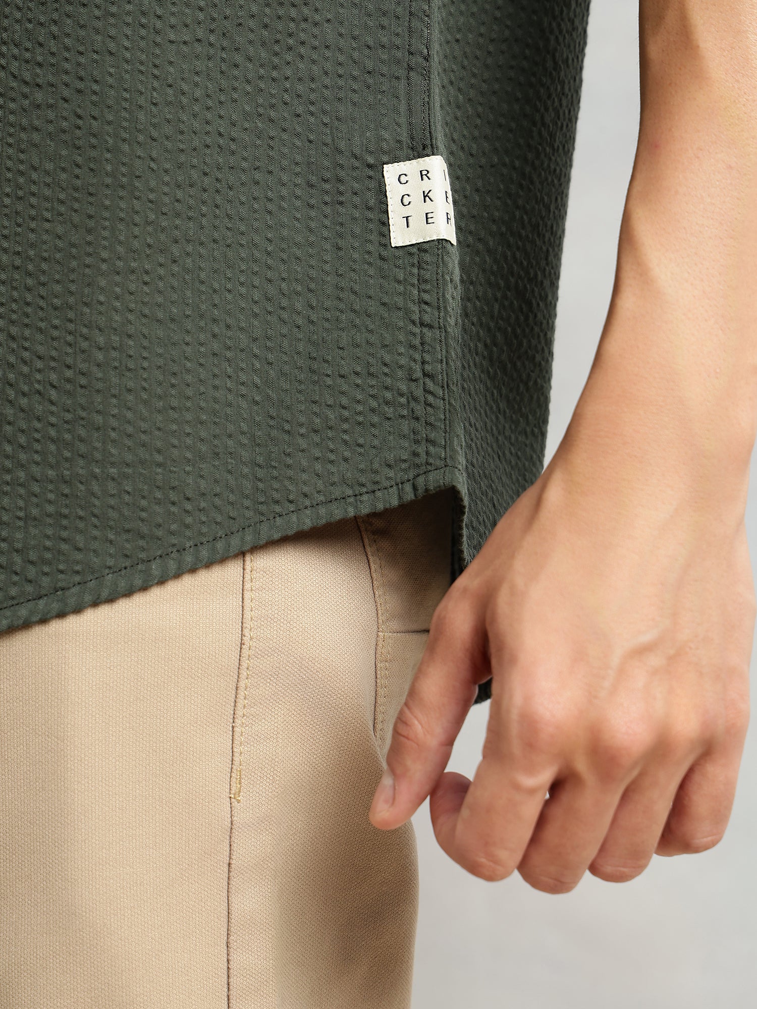 Thomas Scott Men Olive Premium Slim Fit Long Regular Sleeves Button-Down Collar Pinstripes 100% Cotton Seersucker Casual Shirt