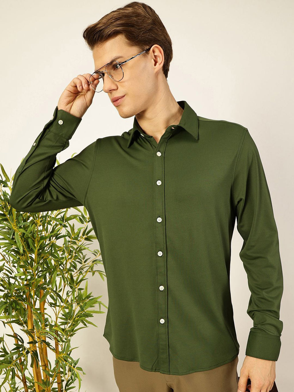 Bottle Green Slim Fit Long Sleeves Spread Collar Knit Casual Shirt