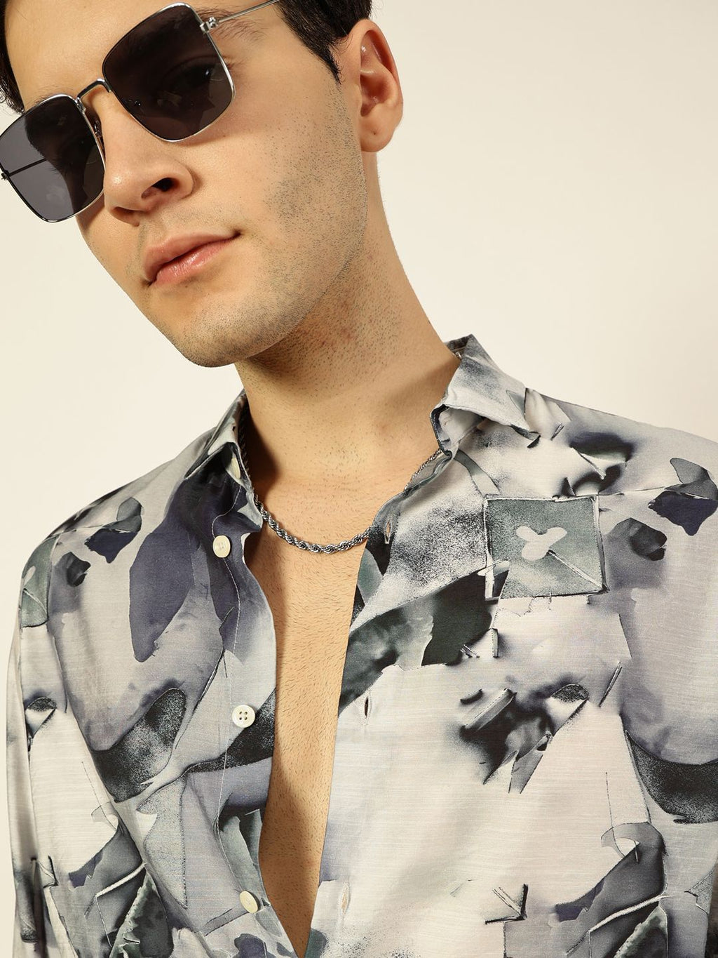 Men Green Printed Slim Fit Shirt