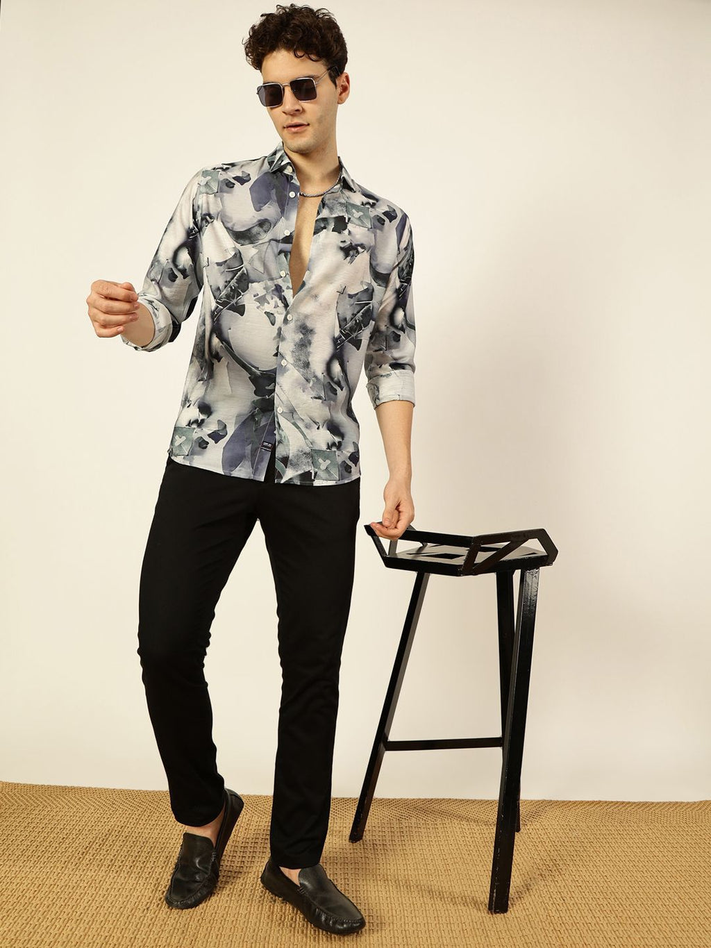Men Green Printed Slim Fit Shirt