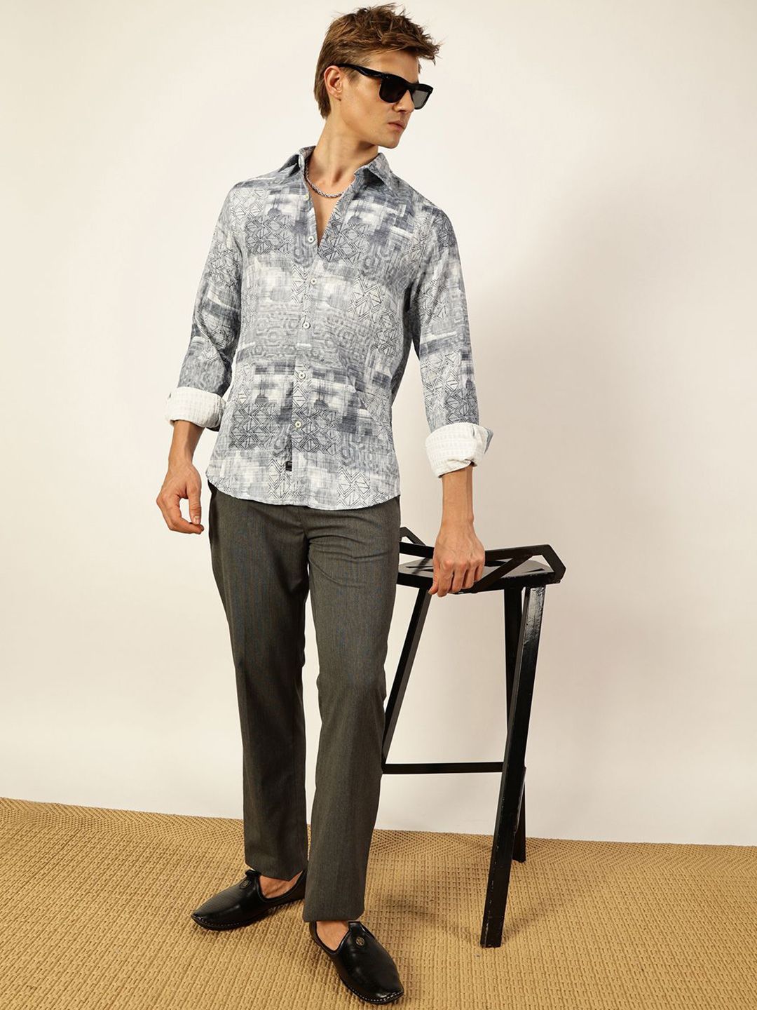 Blue Premium Slim Fit Opaque Printed Casual Shirt For Men