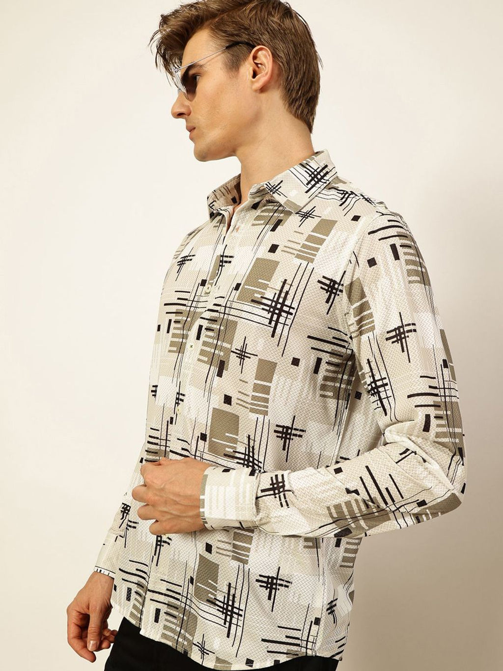 Green Premium Slim Fit Opaque Printed Casual Shirt For Men