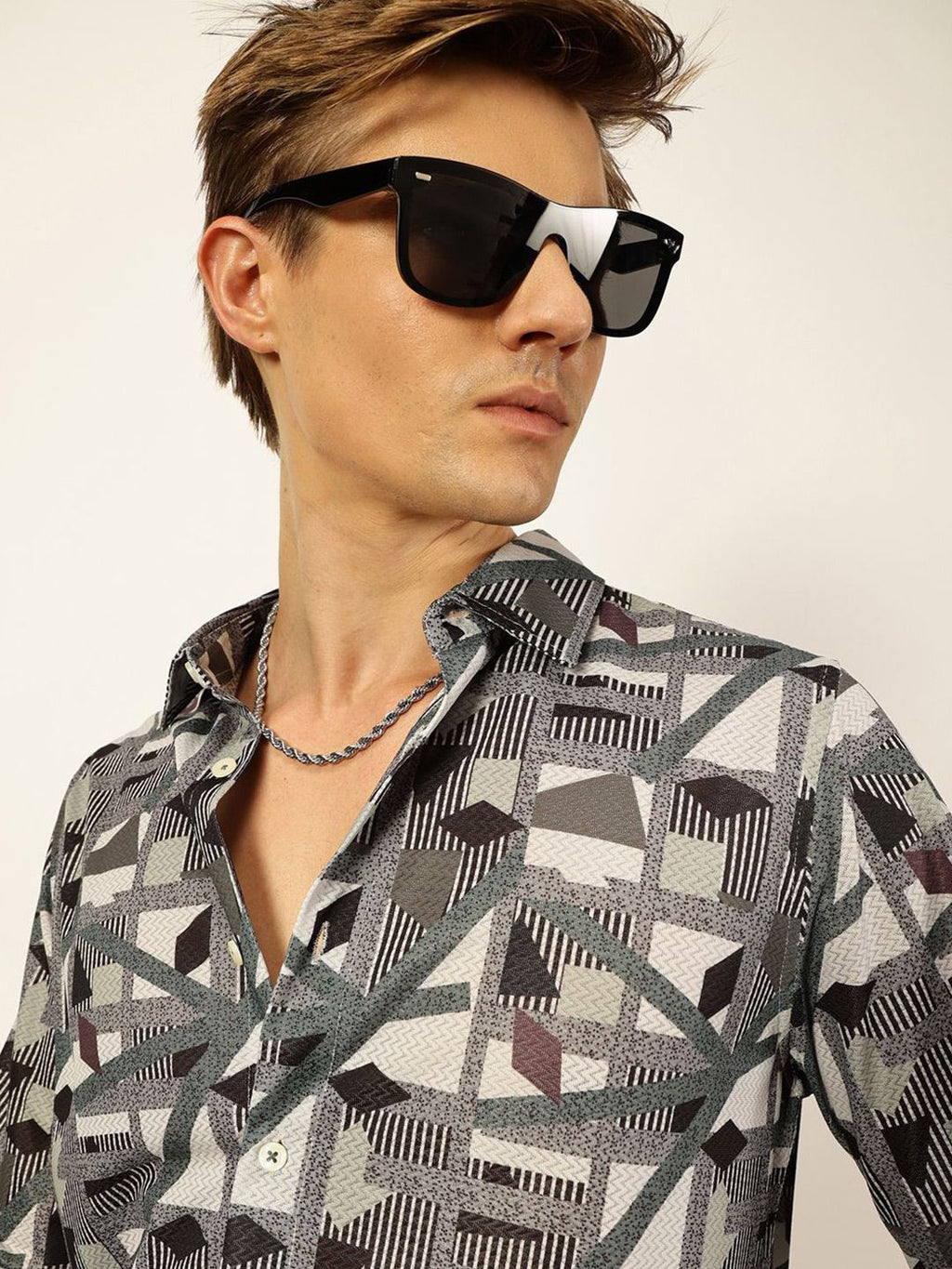 Green Premium Slim Fit Opaque Printed Casual Shirt For Men