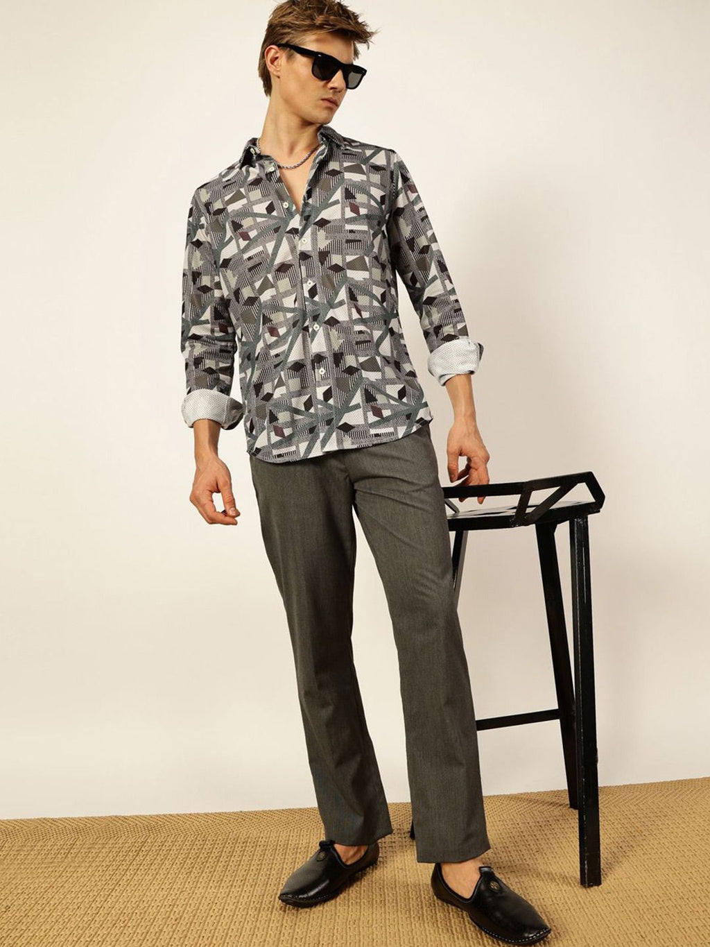 Green Premium Slim Fit Opaque Printed Casual Shirt For Men