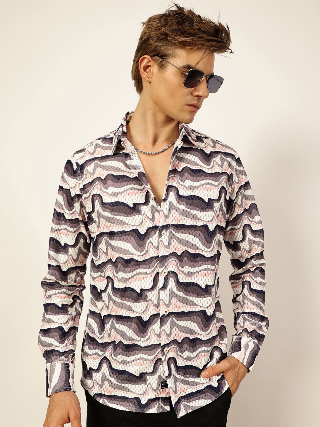 Mauve Premium Slim Fit Opaque Printed Casual Shirt For Men