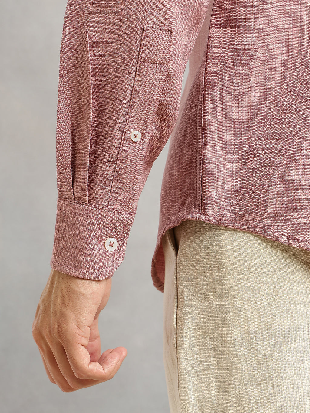 Thomas Scott Men Baby Pink Slim Fit Long Sleeves Button-Down Collar Polyester Casual Shirt