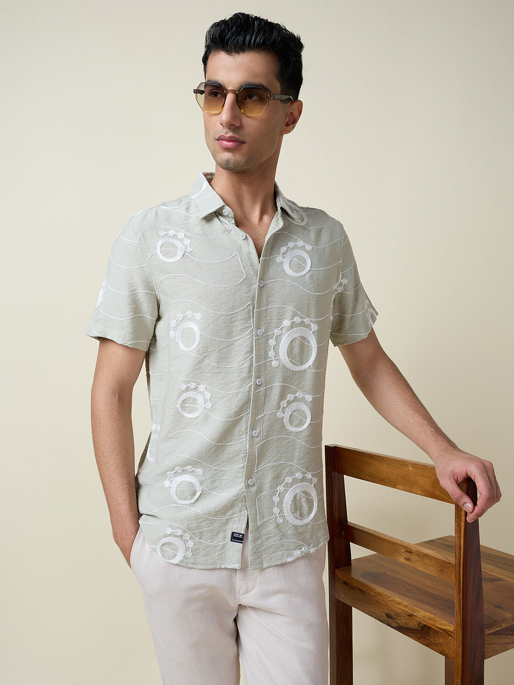 Thomas Scott Men Green Short Sleeves Spread Collar Slim Fit Embroidered Shirt