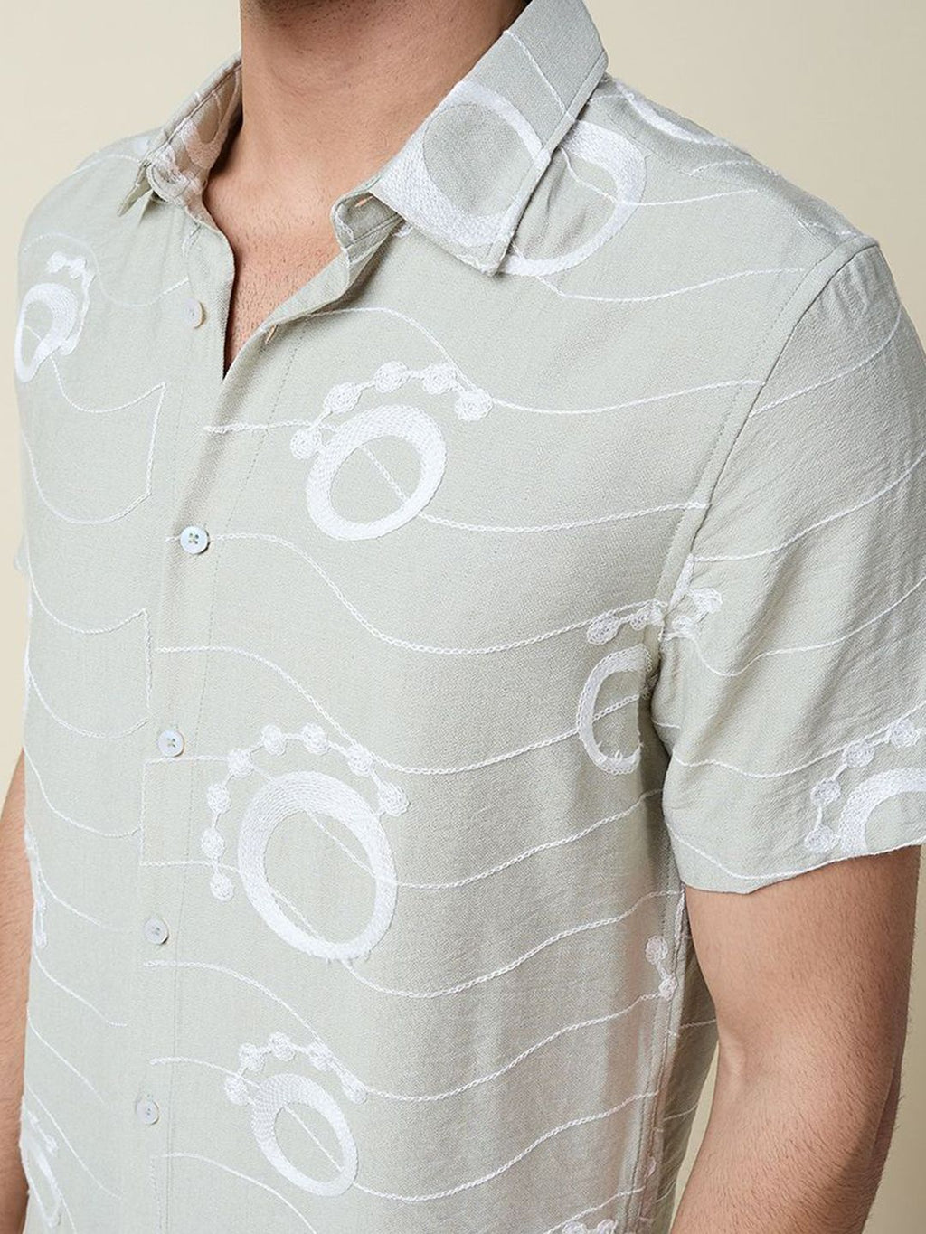 Green Short Sleeves Spread Collar Slim Fit Embroidered Shirt For Men