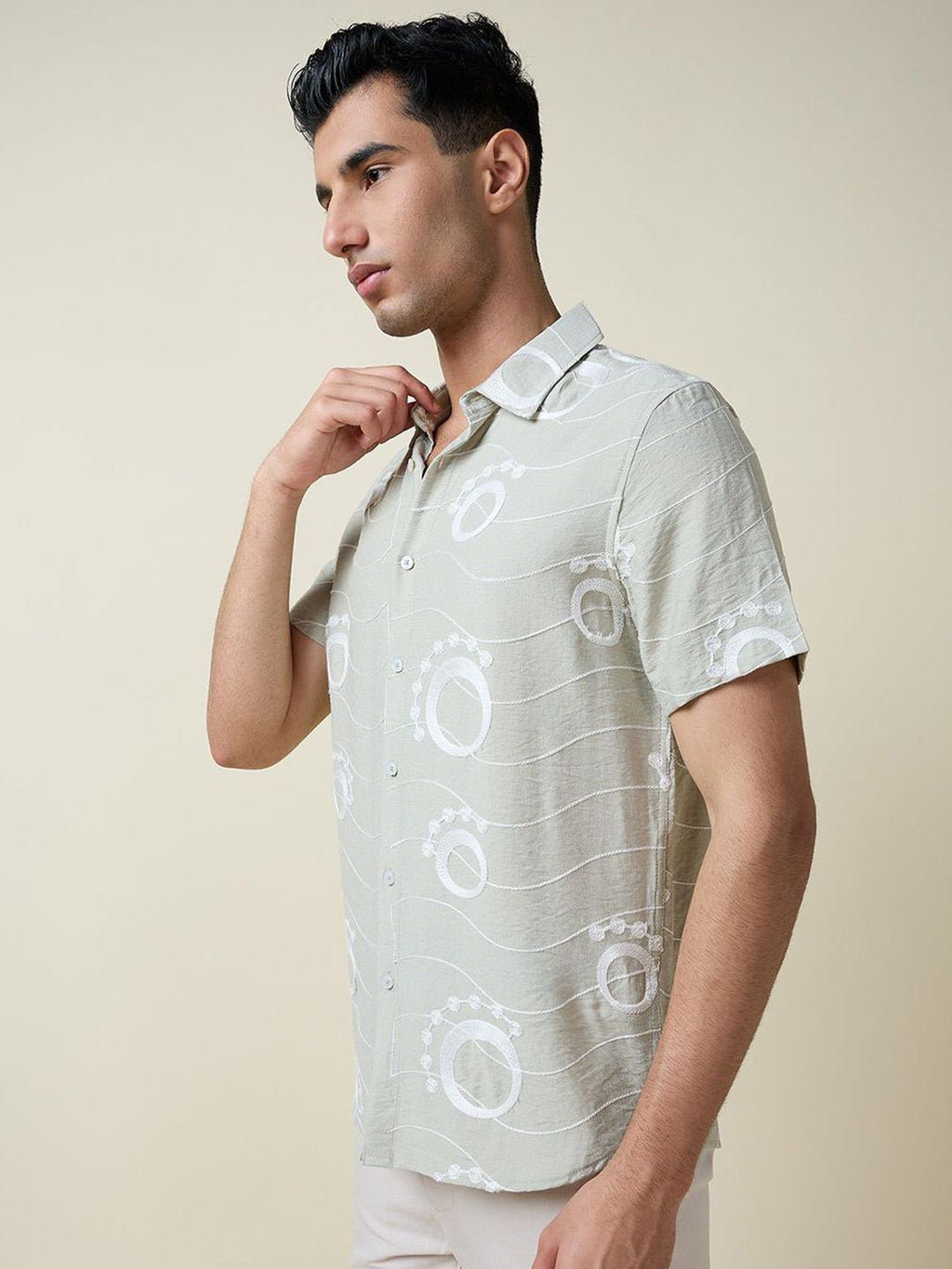 Green Short Sleeves Spread Collar Slim Fit Embroidered Shirt For Men