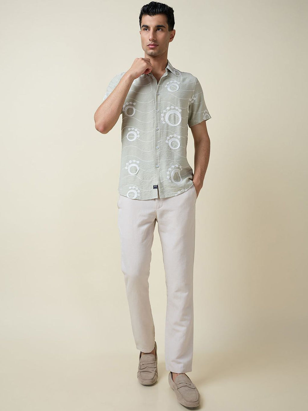 Green Short Sleeves Spread Collar Slim Fit Embroidered Shirt For Men