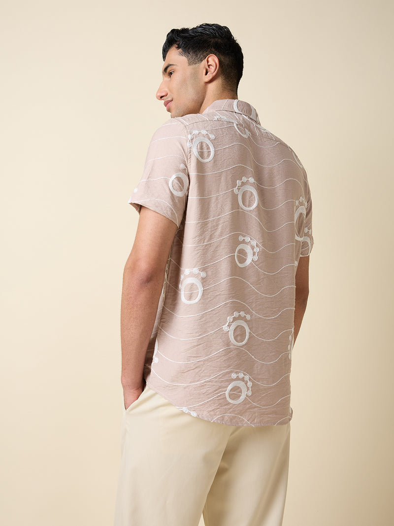 Thomas Scott Men Peach Short Sleeves Spread Collar Regular Fit Embroidered Shirt
