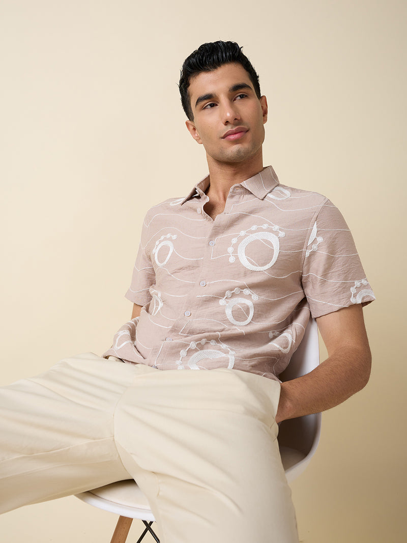Thomas Scott Men Peach Short Sleeves Spread Collar Regular Fit Embroidered Shirt
