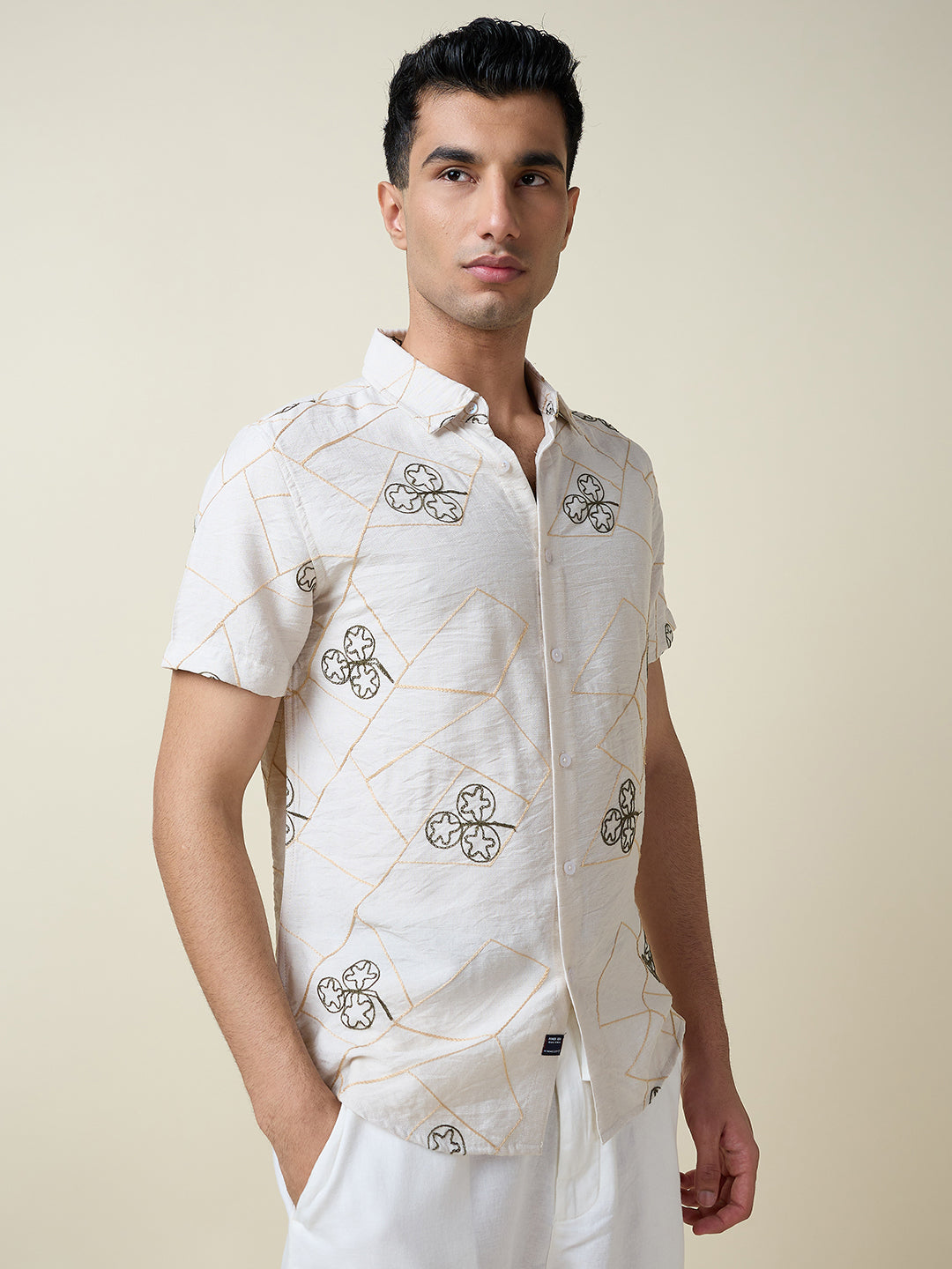 Thomas Scott Men Beige Short Sleeves Spread Collar Slim Fit Embroidered Shirt