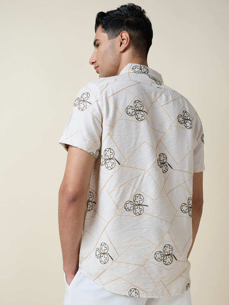 Thomas Scott Men Beige Short Sleeves Spread Collar Slim Fit Embroidered Shirt