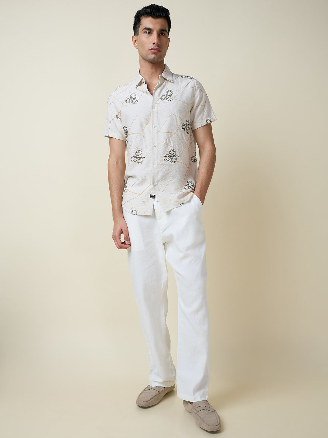 Thomas Scott Men Beige Short Sleeves Spread Collar Slim Fit Embroidered Shirt
