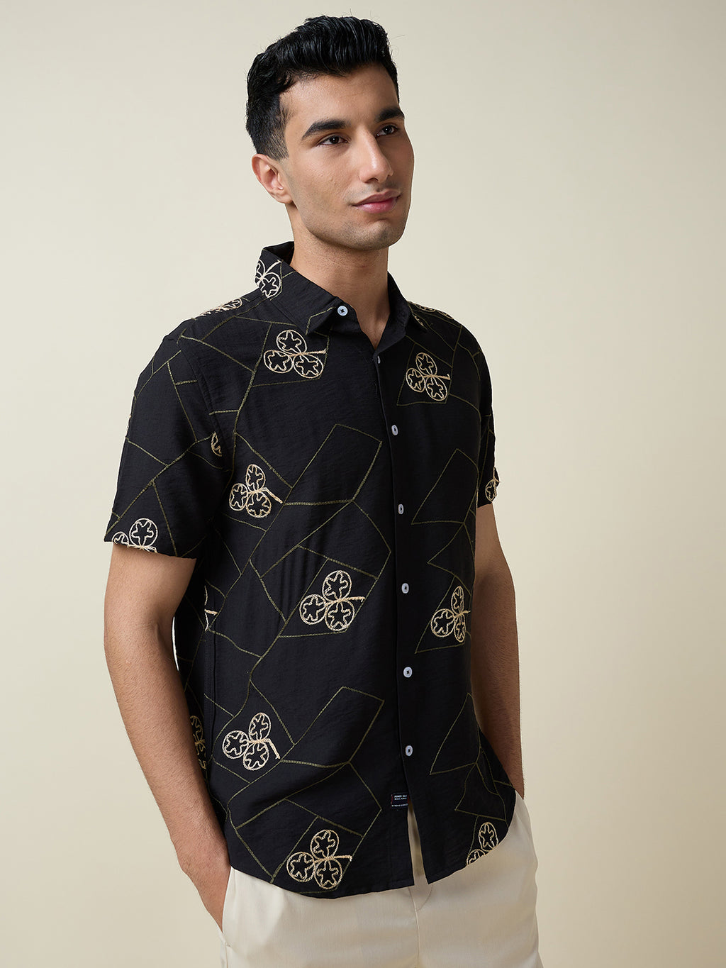 Thomas Scott Men Black Short Sleeves Spread Collar Slim Fit Embroidered Shirt