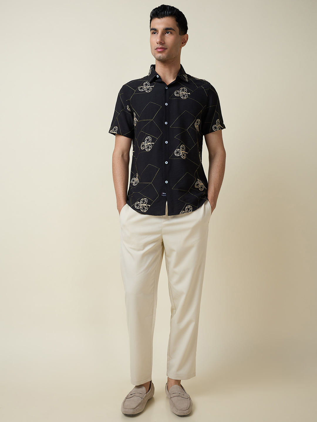 Thomas Scott Men Black Short Sleeves Spread Collar Slim Fit Embroidered Shirt