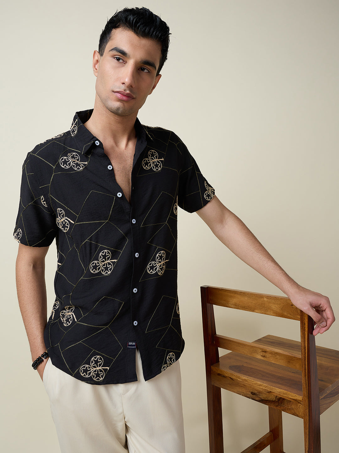 Thomas Scott Men Black Short Sleeves Spread Collar Slim Fit Embroidered Shirt