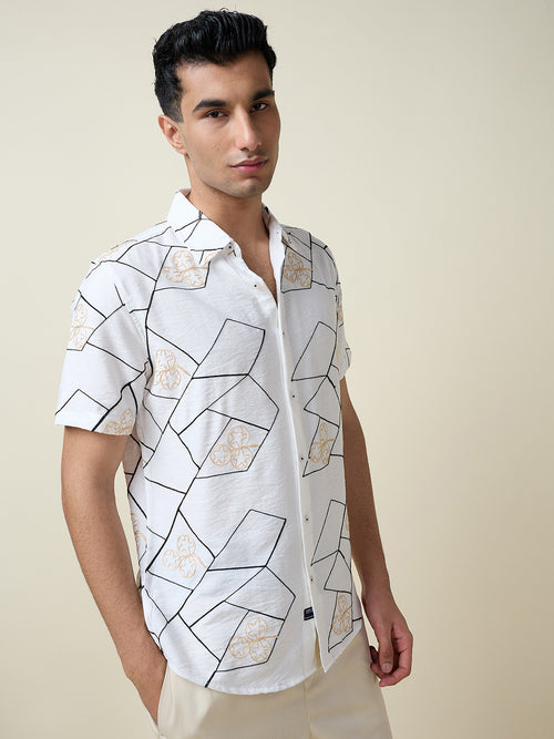 Thomas Scott Men White Short Sleeves Spread Collar Slim Fit Embroidered Shirt
